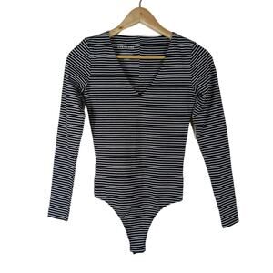 Everlane Bodysuit XS Black White Striped Knit Long Sleeve V Neck Shirt Top